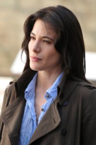 H.G. Wells, interpretata da Jaime Murray.