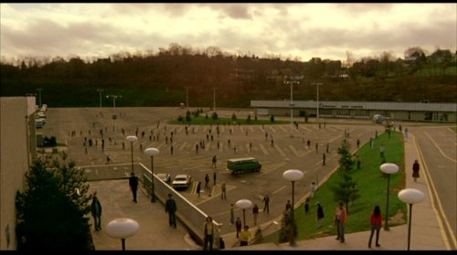Il parcheggio e gli zombie.