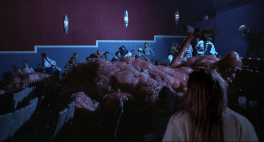 Una scena del remake.