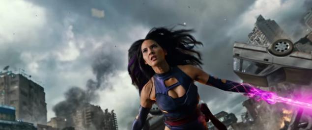 Olivia Munn nei panni di Psylocke.
